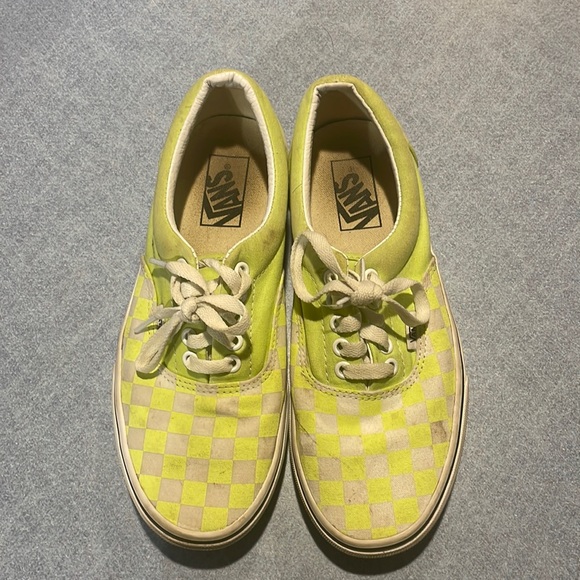 Green checkered vans. Female size- 8.5 Male size- 7 - Picture 1 of 3
